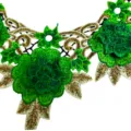 Groen gouden geborduurde kant kraag detail, bloem patch halslijn kant trim appliqué. - Groen (LG713)
