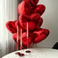 Rode hartvormige folieballonnen en kaarsen set voor romantische huwelijksaanzoeken en feestdecoratie. - 5 Stuks/Verpakking (Met 10m Lint) / Rood