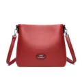 Rode leren schoudertas voor dames, stijlvolle casual crossbody tas met metalen hardware. - Rood
