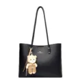Zwarte grote leren shopper schoudertas met schattige berenhanger voor dames dagelijks werk - Zwart