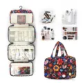 Borsa da toeletta appesa floreale organizzatore cosmetico a quattro pieghe con scomparti. - Fiore Colorato
