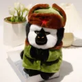 Simpatico peluche di scimmia saki con cappotto militare e colbacco uschanka, morbida bambola. - Scimmia Faccia Bianca - Stile Cappotto Militare / Altezza circa 25cm