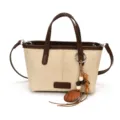Retro Damen Wildleder Beuteltasche, lässige Schulter Umhängetasche mit Holzperlen Anhänger. - Gebrochenes Weiß