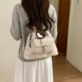Beige multifunktionaler PU Leder Damen Rucksack, lässige umbaubare Schultertasche Variant. - Gebrochenes Weiß