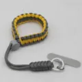 Verstelbare paracord polsband, duurzaam gevlochten koord voor telefoon en waterfles. - Geel + Grijs