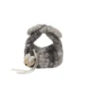 Estilo Con Colgante / Gris