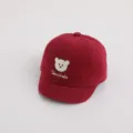 Gorra de béisbol de pana para bebé con bonito bordado de oso y visera corta informal. - Bordado de Oso (Osito) / 50CM (Para 1-3 Años) / Burdeos