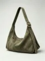 Elegante olivgrüne Wildleder-Schultertasche für Damen, geräumige Hobo-Tasche mit Metallschnalle. - Olivgrün