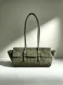 Olivgrüne Leder Umhängetasche, minimalistische Baguette Tote mit doppelten Riemen und Schnallen. - 30*24.5*9.5 / Olivgrün