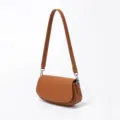 Braune Leder-Satteltasche, minimalistische Damen-Umhaengetasche fuer Pendeln und Alltag - Goldbraun