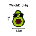 Joli pin's émaillé avocat avec lunettes de soleil, broche dessin animé métal pour enfants. - Avocat Lunettes de Soleil (GXZ4560-4)