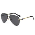 Lunettes de soleil polarisées en métal style pilote classique pour hommes et femmes noir - Monture Dorée Verre Gris