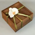 Wooden gift box with orchid and green ribbon, elegant wedding candy packaging storage box. - White Orchid + Green Ribbon + Wooden Box / 20x20x10CM