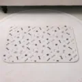Wiederverwendbare waschbare Haustier Urin Matte mit Knochen Pfoten Muster saugfähig Hundeunterlage - S (50x35cm) / Beige Pfotenabdruck Druck