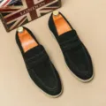 38 / Black