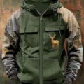 Felpa con cappuccio e zip verde da uomo con maniche camouflage e stampa di cervo unica. - Taglia S / Top / Cervo Mimetico Patchwork Verde (39)