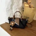 Retro suede tote bag for women, chic black and brown cross-body handbag with cute flower charm. - With Pendant / Black