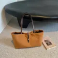 Bolso tote de ante retro de gran capacidad para mujer bolso de hombro con cierre de metal. - Sin colgante / Marrón