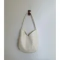 Bolso de hombro de cuero tejido blanco, diseño hobo minimalista para estilo diario. - Sin colgante / Blanco