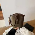 Bolso cubo minimalista de ante estilo francés para mujer, elegante bolso bandolera. - Verde