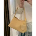 Bolso de hombro tejido elegante para mujer, bolso de mano bajo el brazo chic. - Amarillo