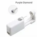 Einweg Ohrpiercing Set mit 4mm lila Zirkon Ohrring fuer sicheres Ohrloecher stechen. - Zweite Generation Einweg-Piercer (4mm Violetter Strass)