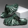 Summer thick platform clog shoes for men and women, stylish cutout design, green casual sandals. - Camouflage Dark Green with Back Strap