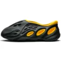 Men stylish black yellow foam runner casual hollow beach wading garden clogs shoes wear - 36 / Black