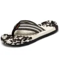 Herren lässige Zehentrenner Sandalen mit Wellen Massage Fußbett für Strand Sommer Outdoor. - 37 / Braun