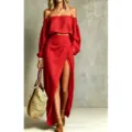 Stijlvolle effen rode schouderloze crop top en maxi wikkelrok met hoge split tweedelig set - S / Rood