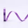 Ruban de ballon violet foncé, petit rouleau de ruban plastique pour emballage cadeau. - A1 / Violet foncé