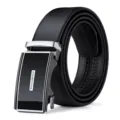 Ceinture en cuir noir pour homme avec boucle automatique en métal, accessoire chic professionnel. - 105cm / Boîte Cadeau en Croûte de Cuir / Argent