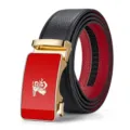 Cintura in vera pelle da uomo con fibbia automatica, design rosso e nero, elegante motivo coniglio. - Fibbia Oro Faccia Rossa Cinturino Nero con Scatola Regalo / 105cm