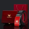 WilliamPOLO heren echt lederen riem met rode konijnen gesp en mooie geschenkdoos set. - Gunmetal Gesp Rood Gezicht Zwarte Band met Rode Houten Doos