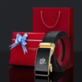 Herren Echtleder Automatik Gürtel mit Luxus roter Geschenkschachtel Verpackung Stil - 105cm / Goldene Schnalle Schwarz Außen Rot Innen (Rote Geschenkschachtel)