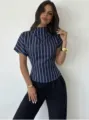 Damen Marineblau Gestreift Hochhalsig Kurzarm Bluse Lässige Arbeit Büro Oberteil. - S / Oberteile / Marineblau