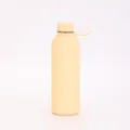 Bouteille d'eau isotherme en acier inoxydable avec dragonne de transport jaune clair. - 500ml / Blanc Cassé