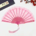 Éventail pliant en dentelle rose, éventail de danse style chinois avec pompon élégant. - Avec glands / Rose