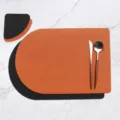 Nordisches Leder Tischset und Untersetzer Set doppelseitig wasserdicht isolierende Matte - Schwarz & Braun (Brot Tischset + Dreieck Untersetzer)