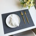 Dark blue woven PVC placemat, rectangular heat-resistant waterproof tableware dining mat variant. - 45x30cm, 0.1cm thickness / Black Blue
