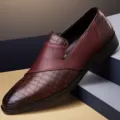 Stijlvolle Bruine Heren Leren Schoenen met Krokodillenprint Business Casual Instappers - Rood 1016