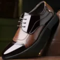 Herren Business Lederschuhe, kontrastfarbene Schnürschuhe formelle Anzugschuhe für Herren. - 38 / Edles Braun