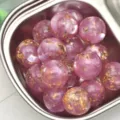 Perles en résine nacrée rose 16 mm avec des feuilles d'or, parfaites pour les bijoux DIY. - 16mm (Trou d'environ 2,5mm) / Mauve Clair