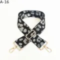 Correa de reemplazo ajustable con jacquard de leopardo y hebillas metalicas doradas. - Dorado / Gris Oscuro