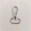 Silberner Karabinerhaken Schlüsselanhänger Metall Zubehör für Taschen und Basteln. - Silber