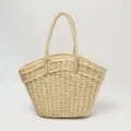 Handmade straw woven tote bag for women, stylish beach basket bag for summer vacation. - Edge Zipper / Off White