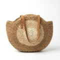 Round straw shoulder bag variant, casual woven beach handbag for women summer vacation - Khaki Gradient