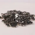 Perles à double trou en métal couleur canon de fusil accessoires de bijoux DIY pour bracelets. - 10.00g / HTL-190