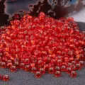 Perles de rocaille en verre doublé argent rouge 2mm, idéales pour la création de bijoux DIY. - 10.00g / Rouge
