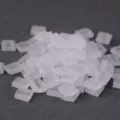 Perles carrées Miyuki Tila à deux trous, transparentes et givrées pour bijoux faits main. - 10.00g / TILA-131F